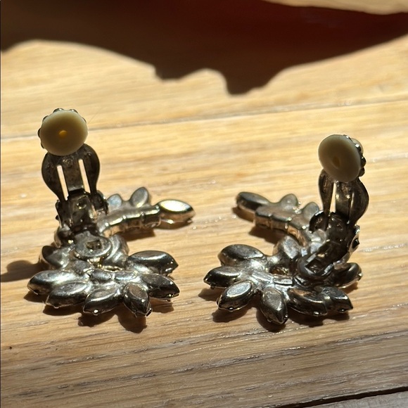 Rhinestone Earrings CLIP-ON - Picture 8 of 8